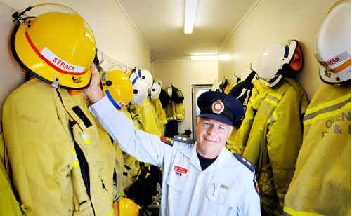 Station Officer Mervyn Strack is retiring after 43 years. Station Officer Mervyn Strack is retiring after 43 years.